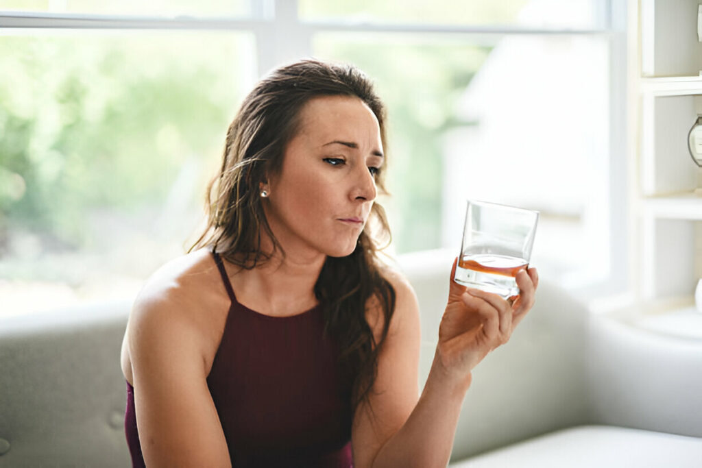 You Don’t Want to Drink Anymore, but You Can’t Bear to Stop: Facing Alcohol Detox When Hope Feels Out of Reach